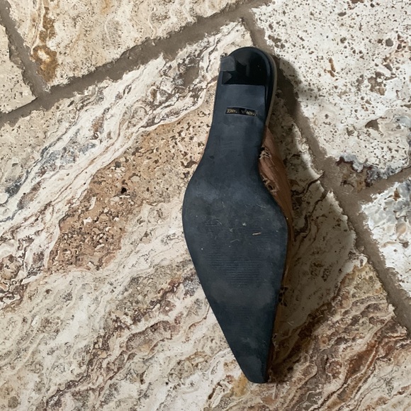 Omari Mule Heels sz 9 Beige leather 90s vintage slip on pointy toe - Picture 3 of 4